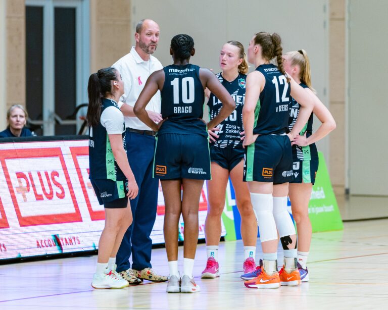 ZZ Leiden komt na late inhaalrace tekort tegen Orange Lions Academy